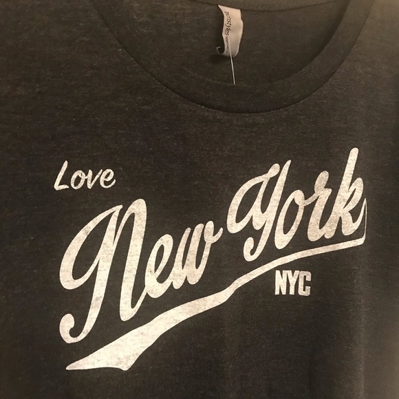 Techstyles Sportswear Tops Nwt Love New York Graphic Tshirt Poshmark